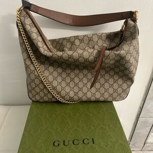 Used Gucci purse